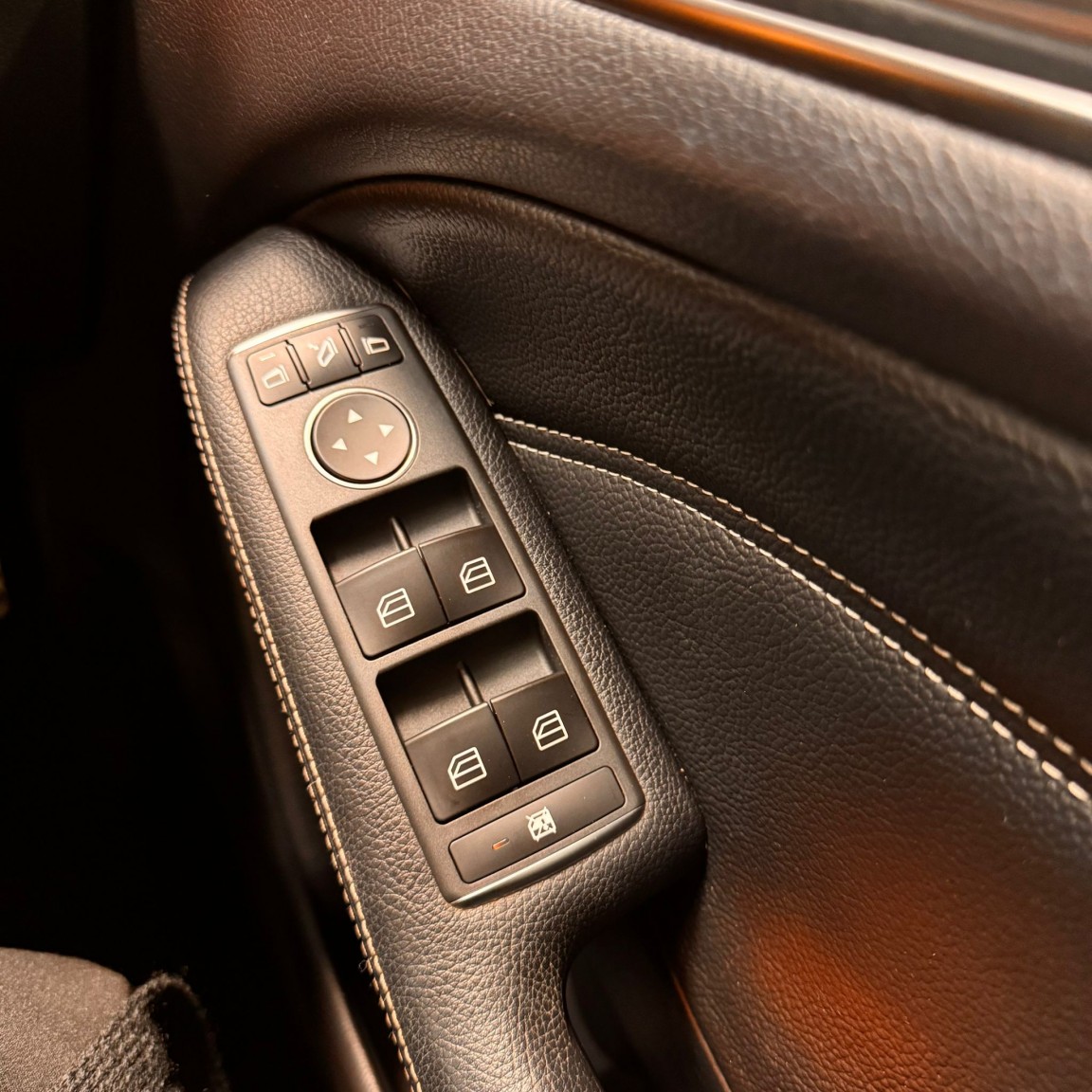 Used Mercedes-Benz B Class 2014 for sale - 77663287: Photo 20