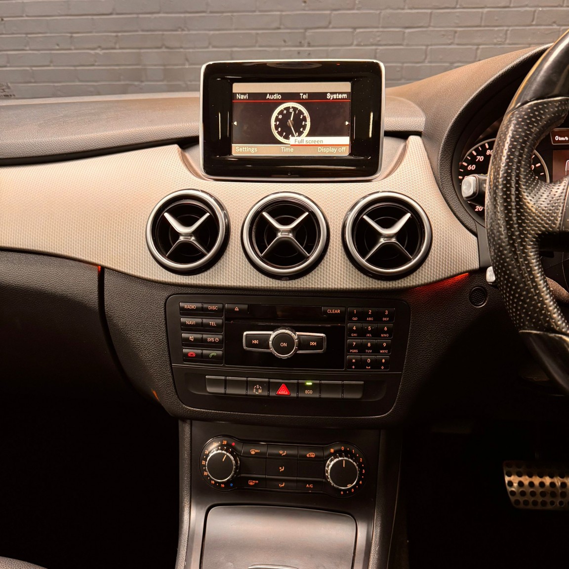 Used Mercedes-Benz B Class 2014 for sale - 77663287: Photo 26