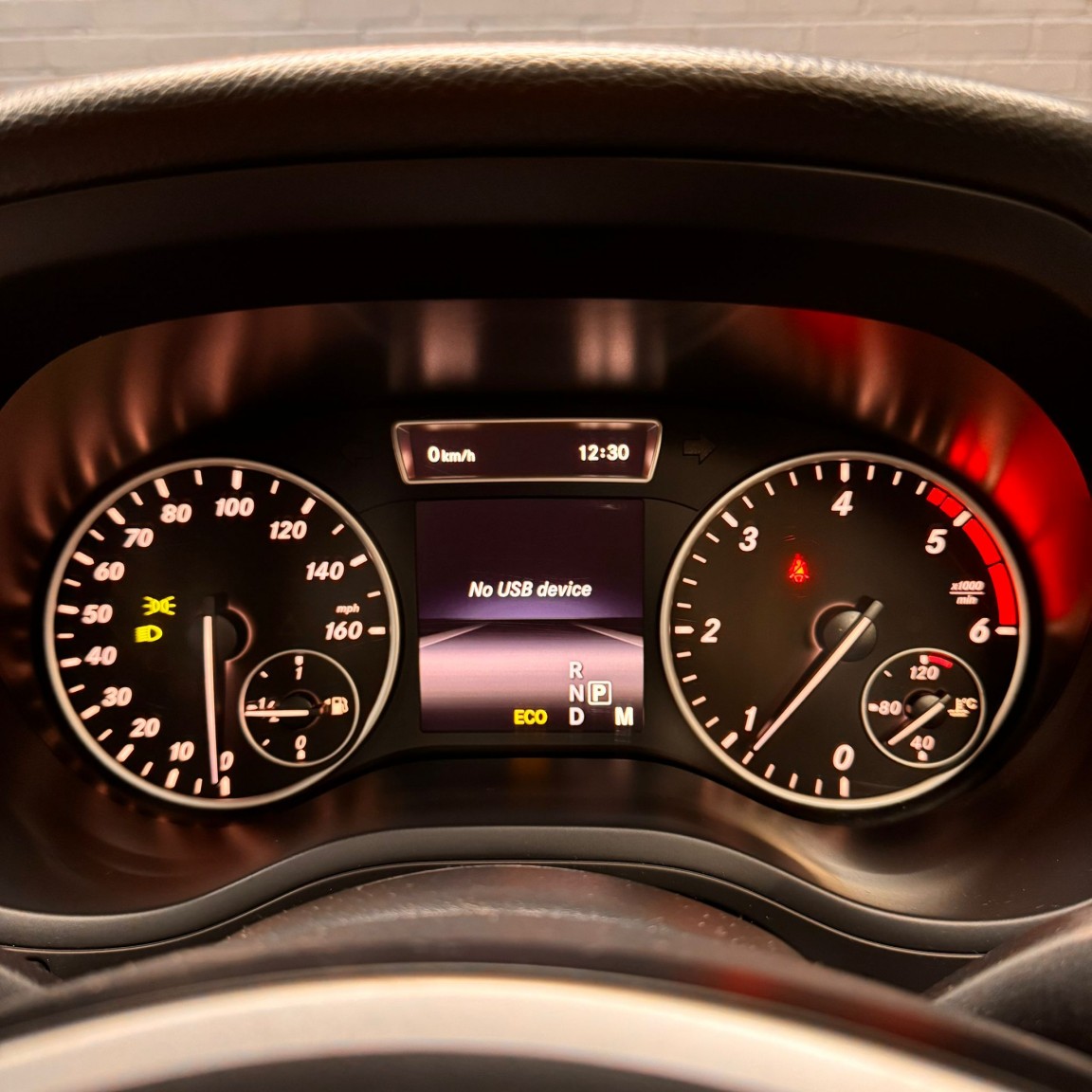 Used Mercedes-Benz B Class 2014 for sale - 77663287: Photo 40