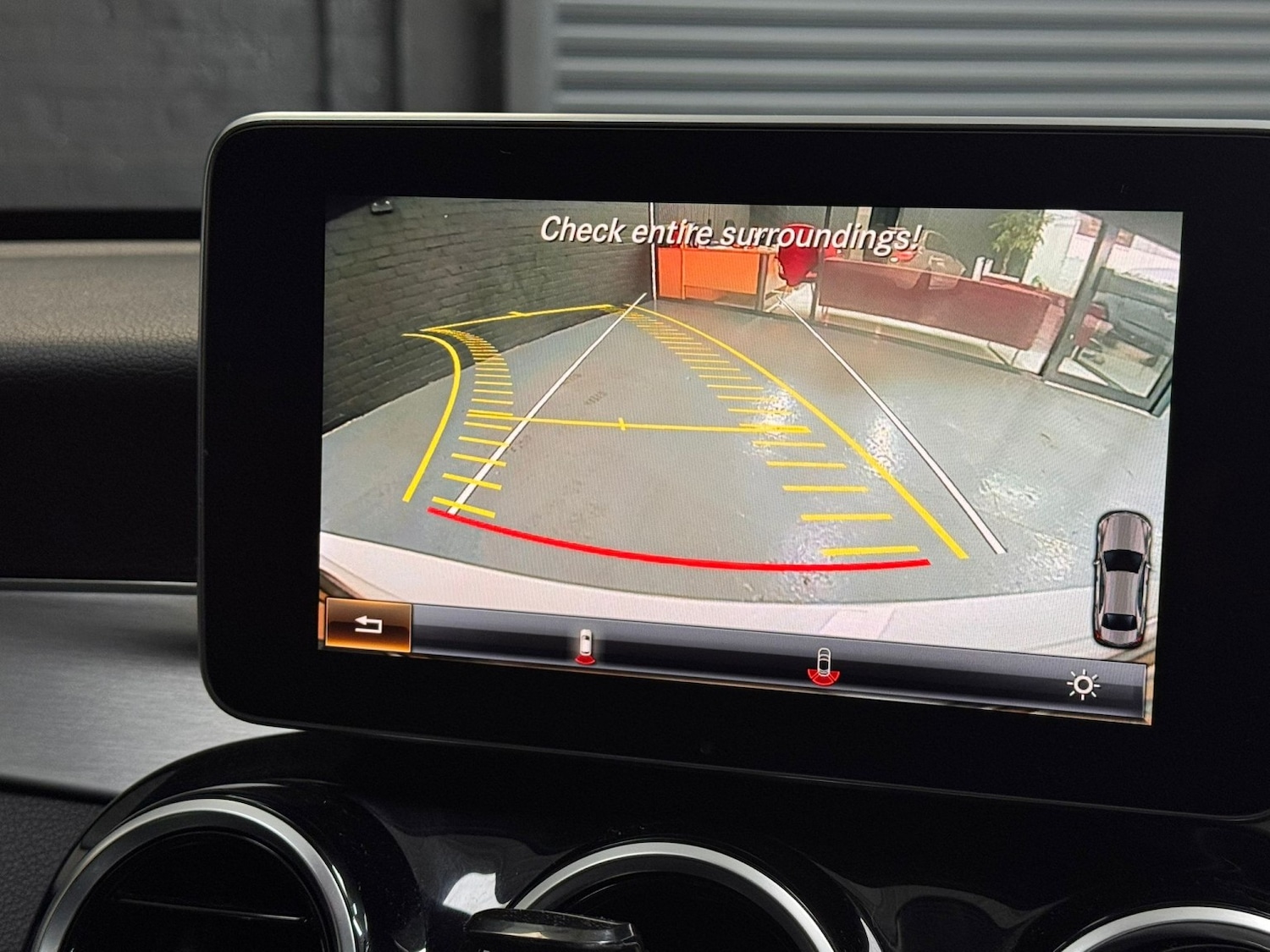 Used Mercedes-Benz C Class 2016 for sale - 77662189: Photo 27