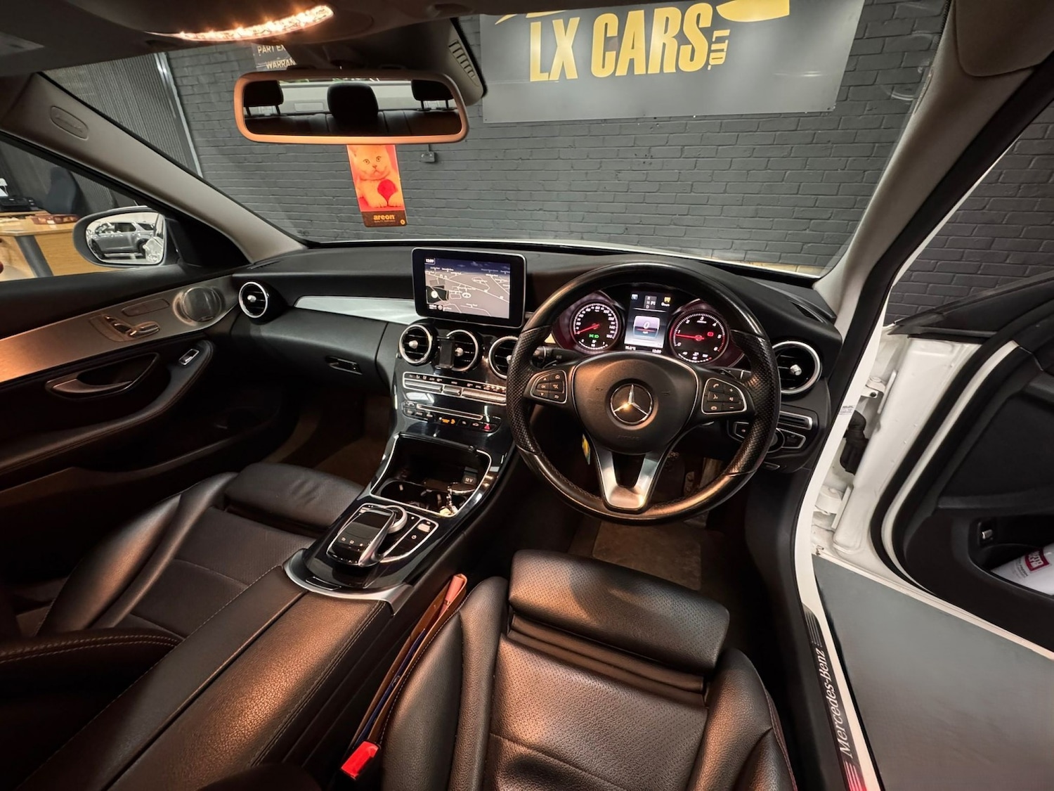 Used Mercedes-Benz C Class 2016 for sale - 77662189: Photo 33