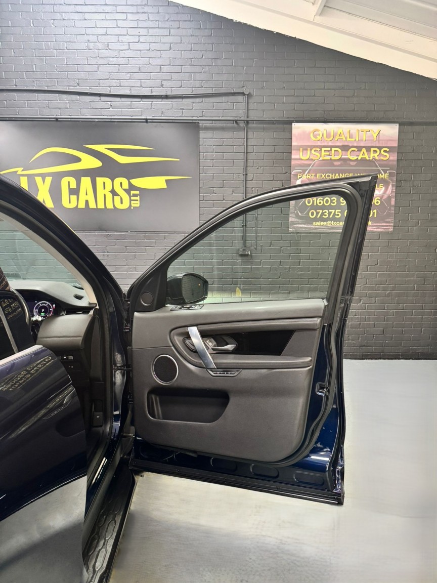 Used Land Rover Discovery Sport 2019 for sale - 77662199: Photo 31