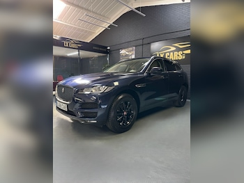 Used Jaguar F-Pace 2018 for sale - 78229160: Photo