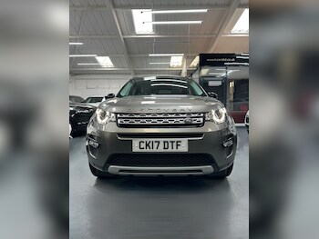 Used Land Rover Discovery Sport 2017 for sale - 78229112: Photo