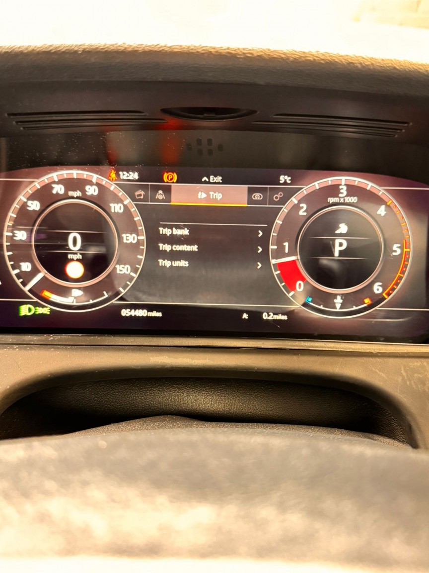 Used Land Rover Range Rover Velar 2017 for sale - 77662191: Photo 32