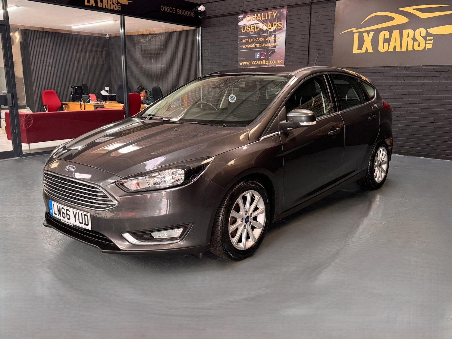 Used Ford Focus 2016 for sale - 77662208: Photo 6