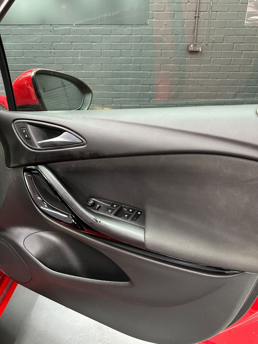 Used Vauxhall Astra 2017 for sale - 78149668: Photo 17