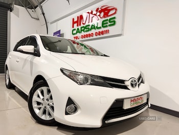 Toyota - Auris
