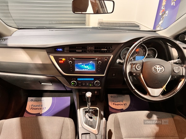 Used Toyota Auris 2015 for sale - 76338017: Photo 38