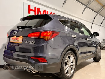 Used Hyundai Santa Fe 2018 for sale - 78277042: Photo