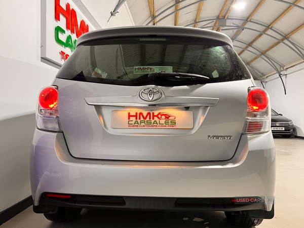 Used Toyota Verso 2017 for sale - 77809498: Photo 8