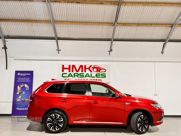 Used Mitsubishi Outlander 2017 for sale - 76260656: Photo 2