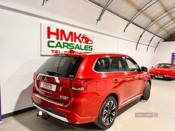 Used Mitsubishi Outlander 2017 for sale - 76260656: Photo