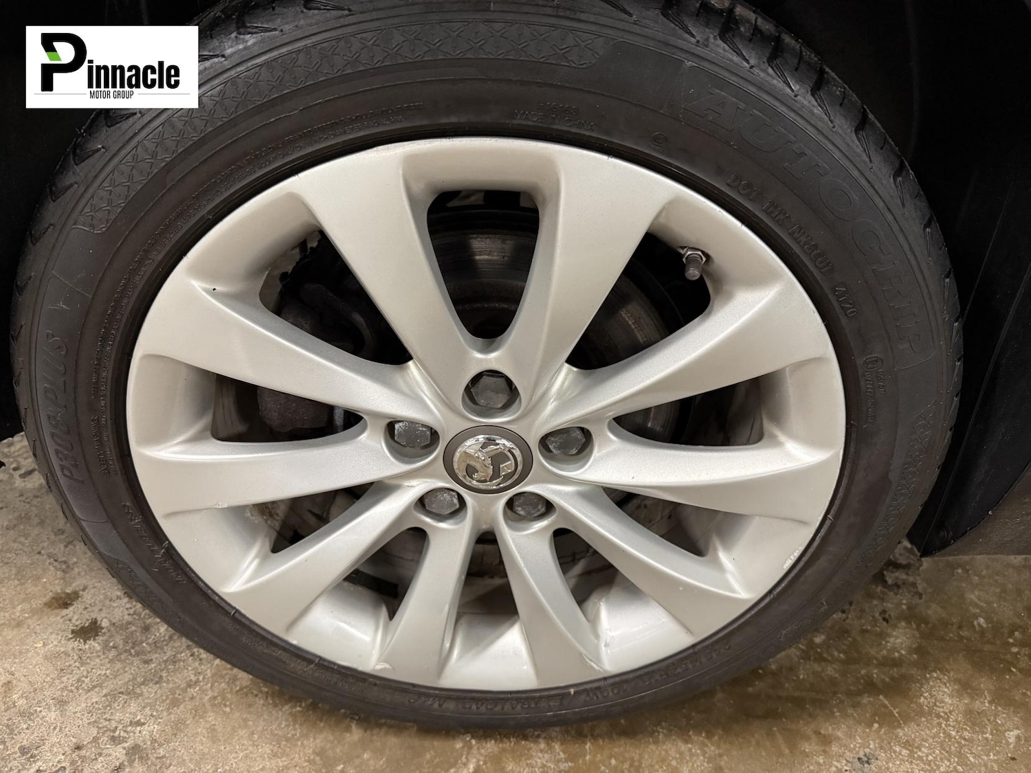 Used Vauxhall Insignia 2015 for sale - 77656689: Photo 10