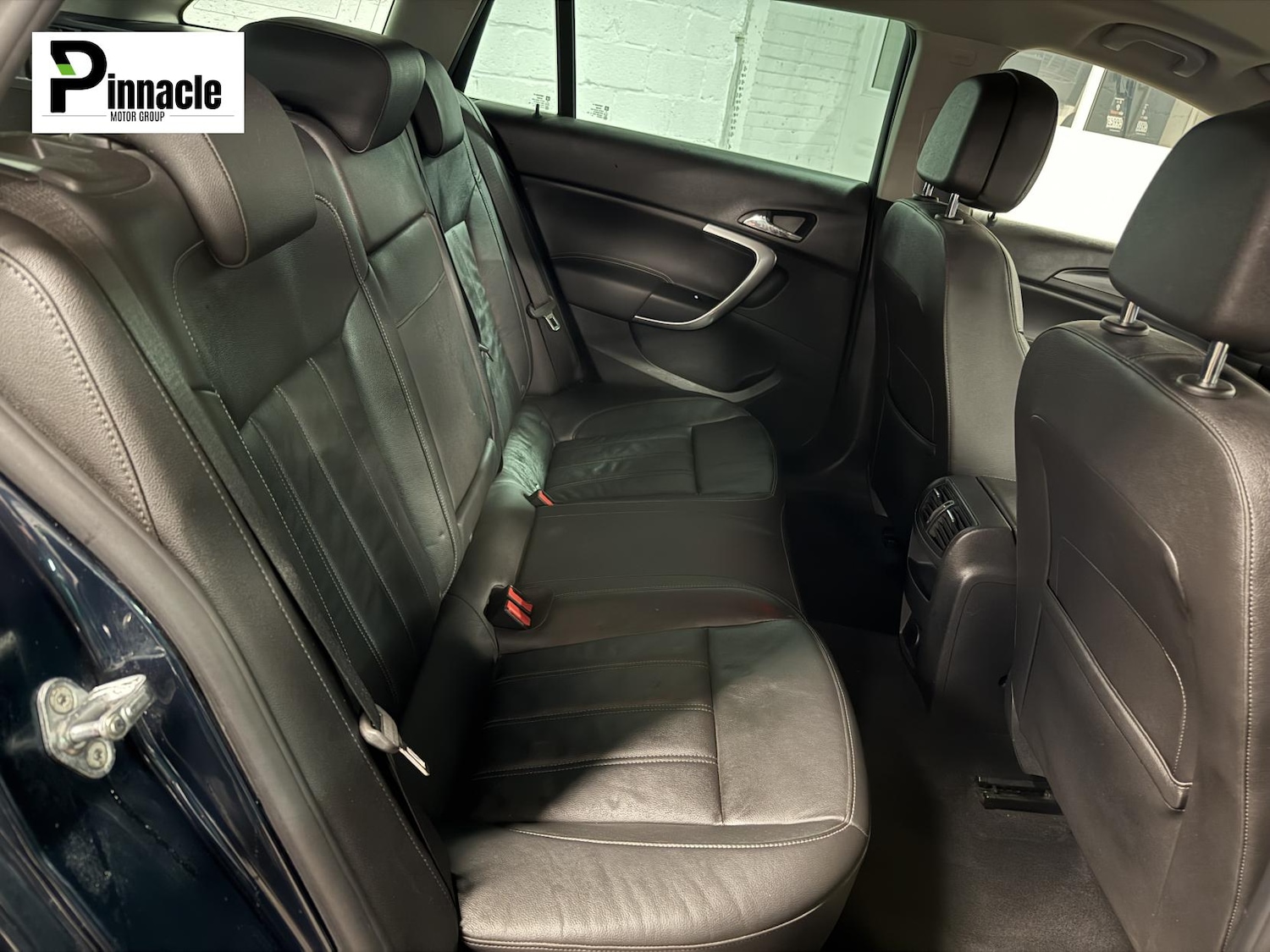 Used Vauxhall Insignia 2015 for sale - 77656689: Photo 16