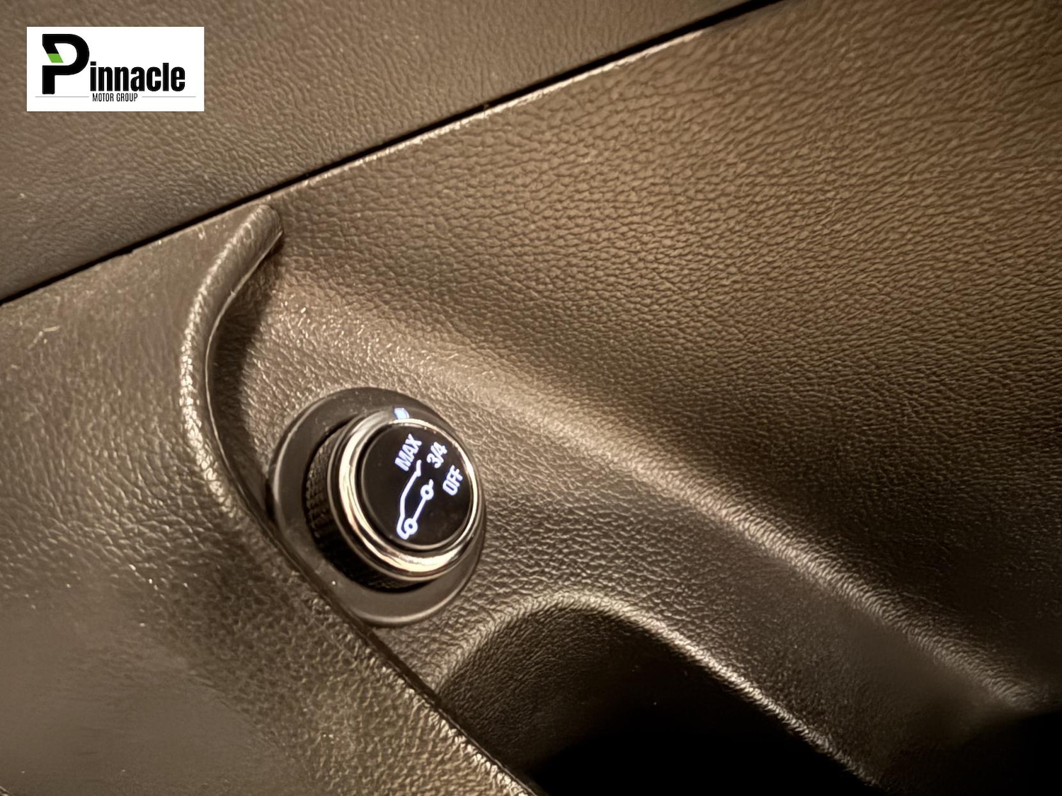 Used Vauxhall Insignia 2015 for sale - 77656689: Photo 22