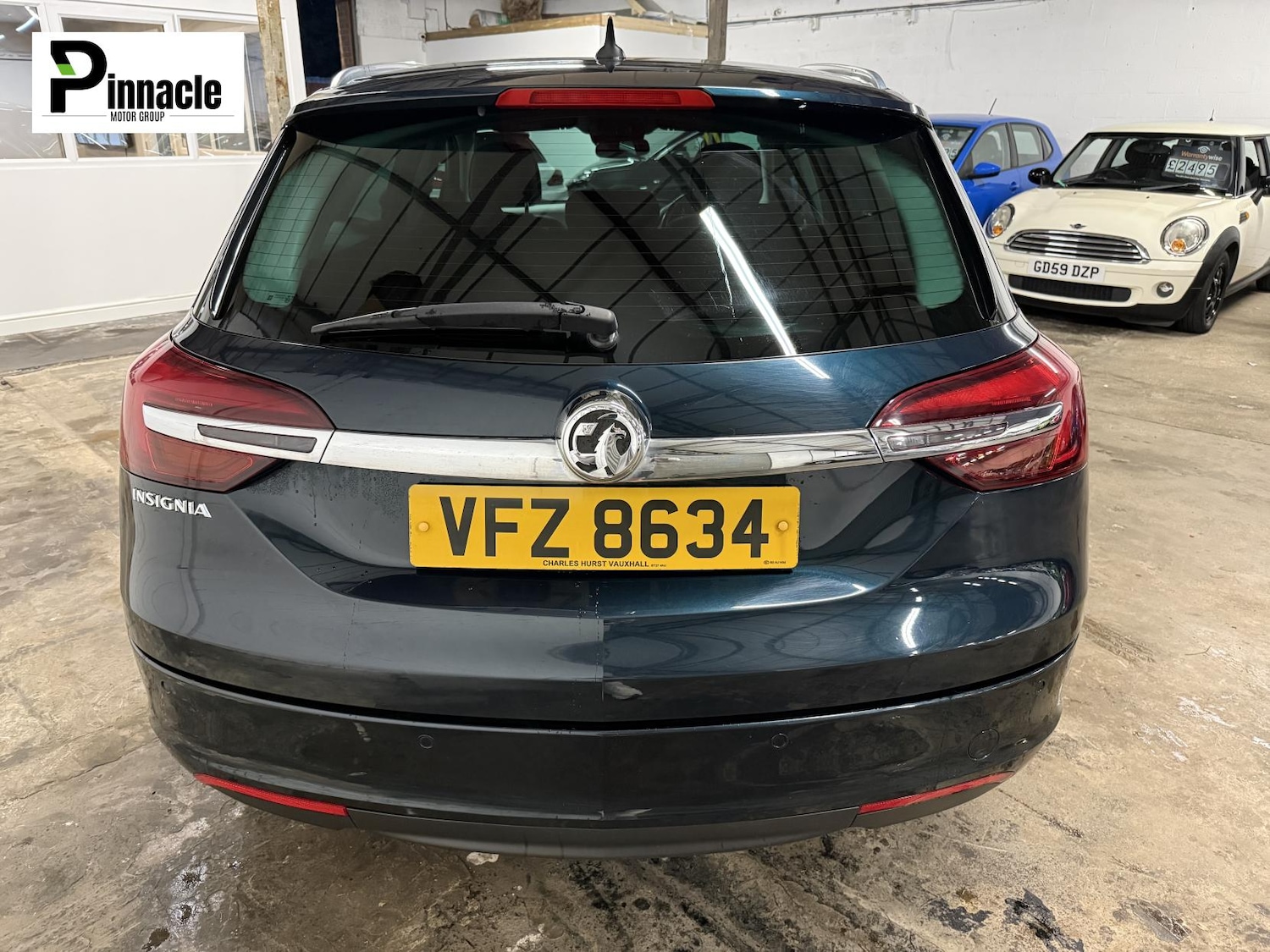 Used Vauxhall Insignia 2015 for sale - 77656689: Photo 7