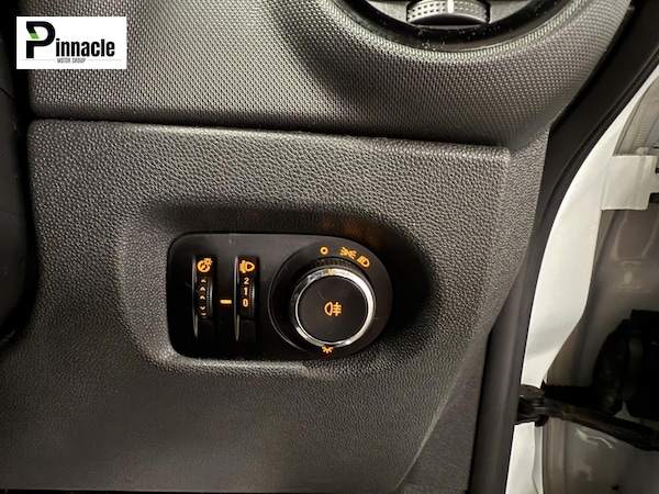 Used Vauxhall Corsa 2014 for sale - 76306118: Photo 17