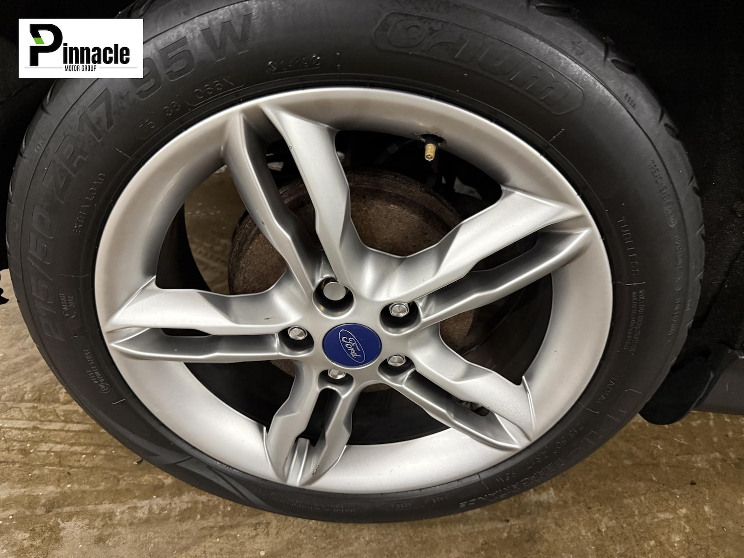 Used Ford Focus 2014 for sale - 76726206: Photo 8