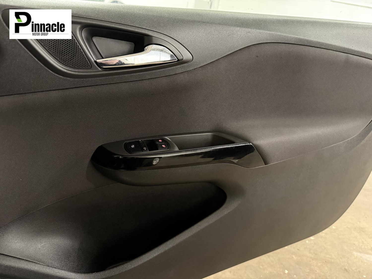 Used Vauxhall Corsa 2015 for sale - 77435285: Photo 27