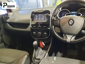 Used Renault Clio 2013 for sale - 76882176: Photo