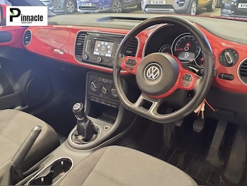 Used Volkswagen Beetle 2014 for sale - 77851793: Photo