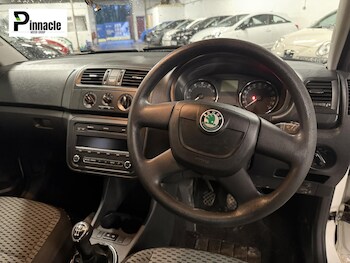 Used Skoda Fabia 2011 for sale - 77261868: Photo