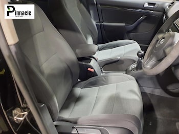 Used Volkswagen Golf 2010 for sale - 78757501: Photo