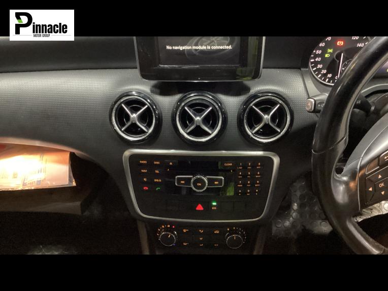 Used Mercedes-Benz A-Class 2013 for sale - 76714096: Photo 2