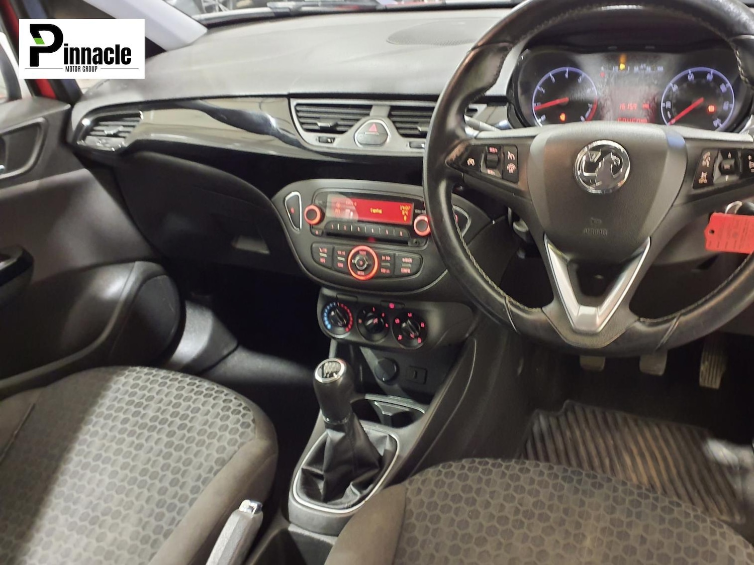 Used Vauxhall Corsa 2015 for sale - 77656692: Photo 4