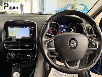Used Renault Clio 2018 for sale - 79173382: Photo