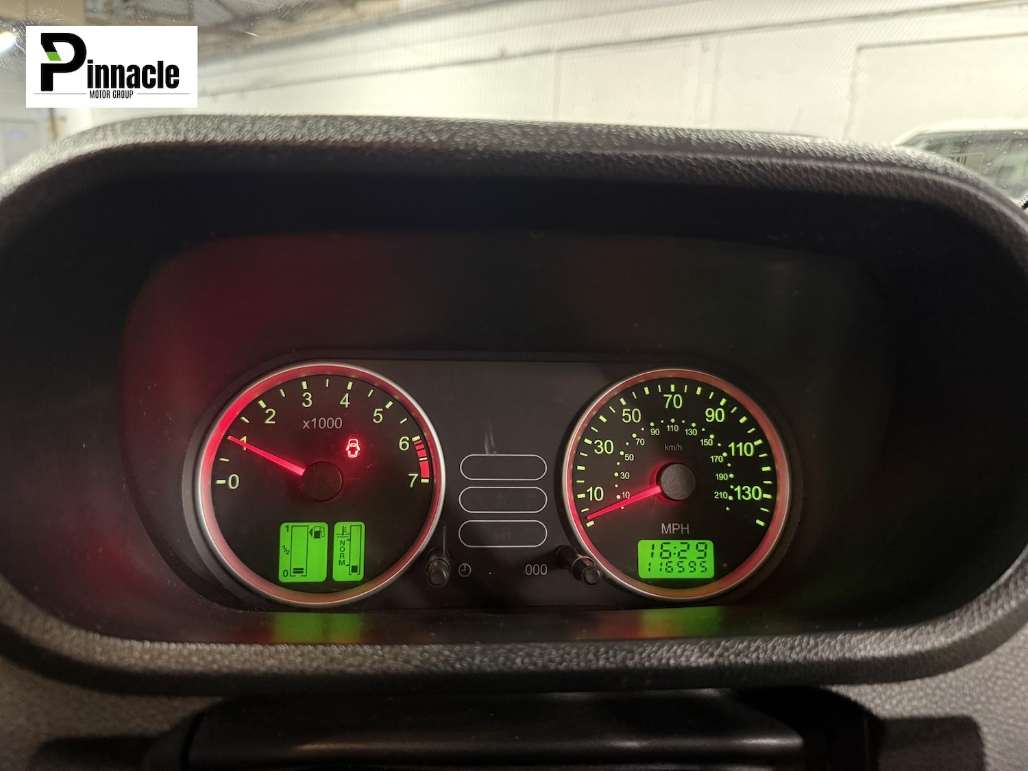 Used Ford Fusion 2004 for sale - 77385612: Photo 11