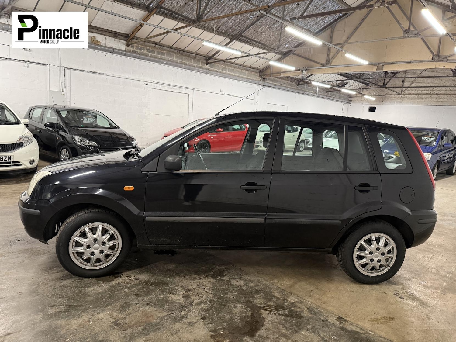 Used Ford Fusion 2004 for sale - 77385612: Photo 6