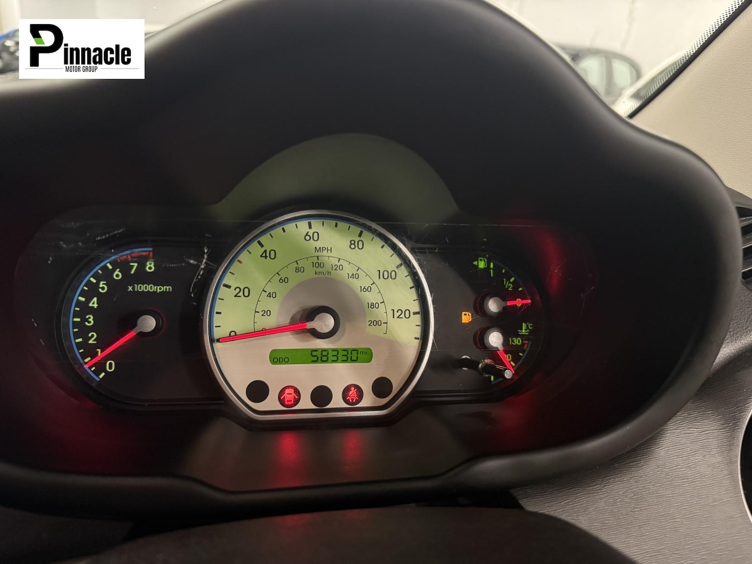 Used Hyundai i10 2010 for sale - 77339635: Photo 14