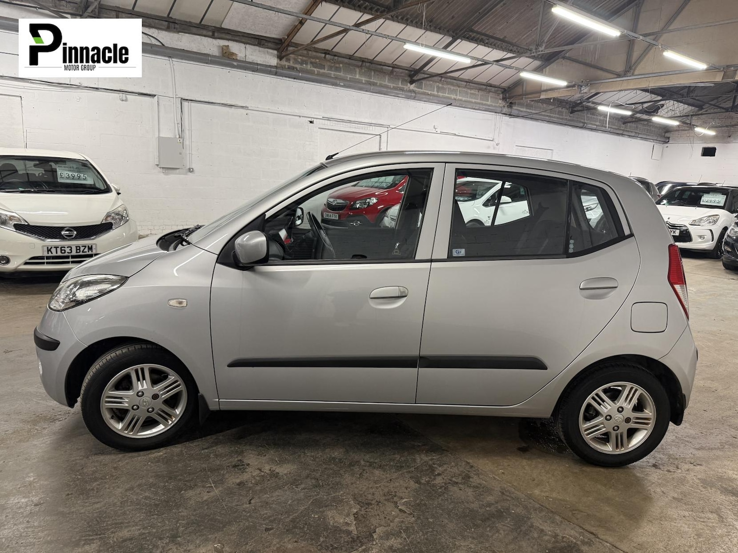 Used Hyundai i10 2010 for sale - 77339635: Photo 6