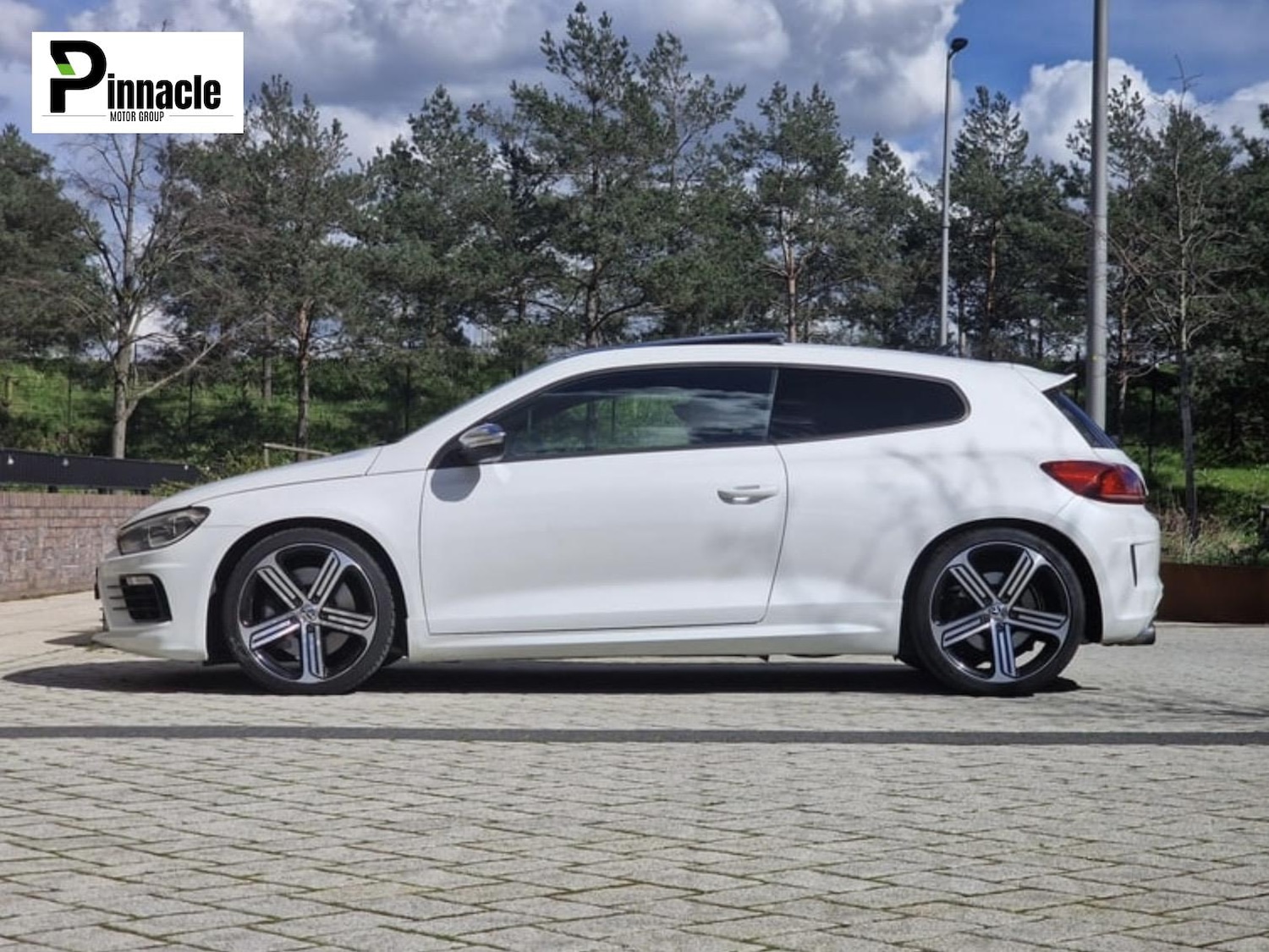 Used Volkswagen Scirocco 2015 for sale - 77656699: Photo 2