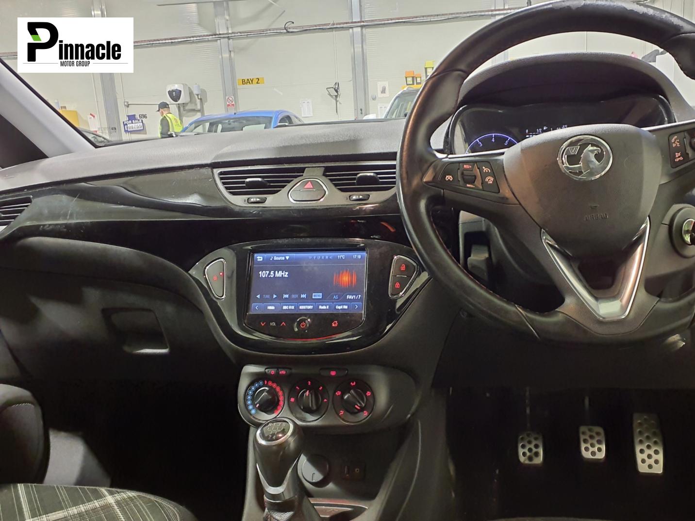 Used Vauxhall Corsa 2015 for sale - 77570232: Photo 2