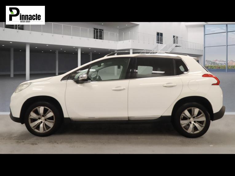 Used Peugeot 2008 2015 for sale - 76595468: Photo 6