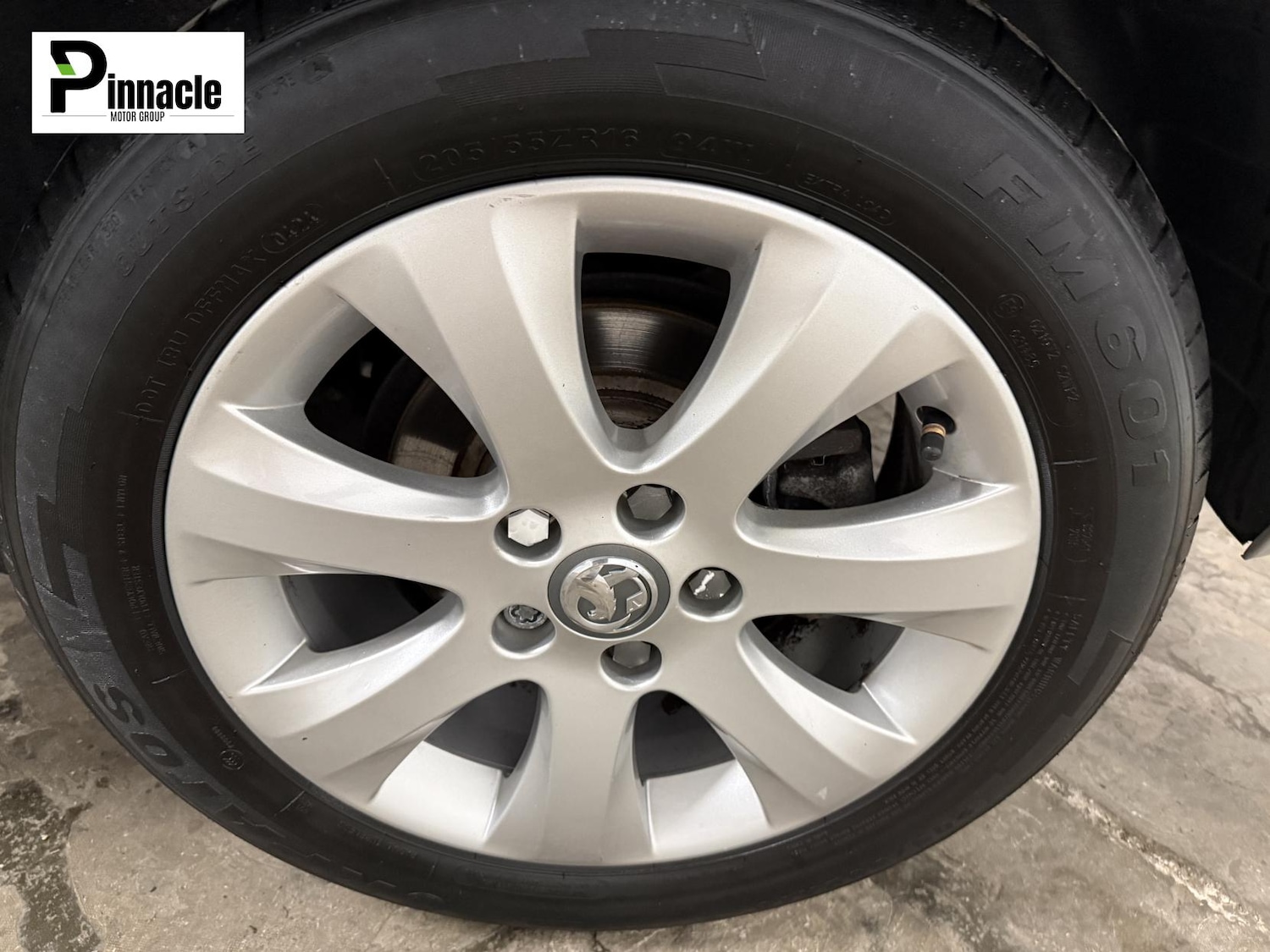 Used Vauxhall Meriva 2016 for sale - 77656695: Photo 11