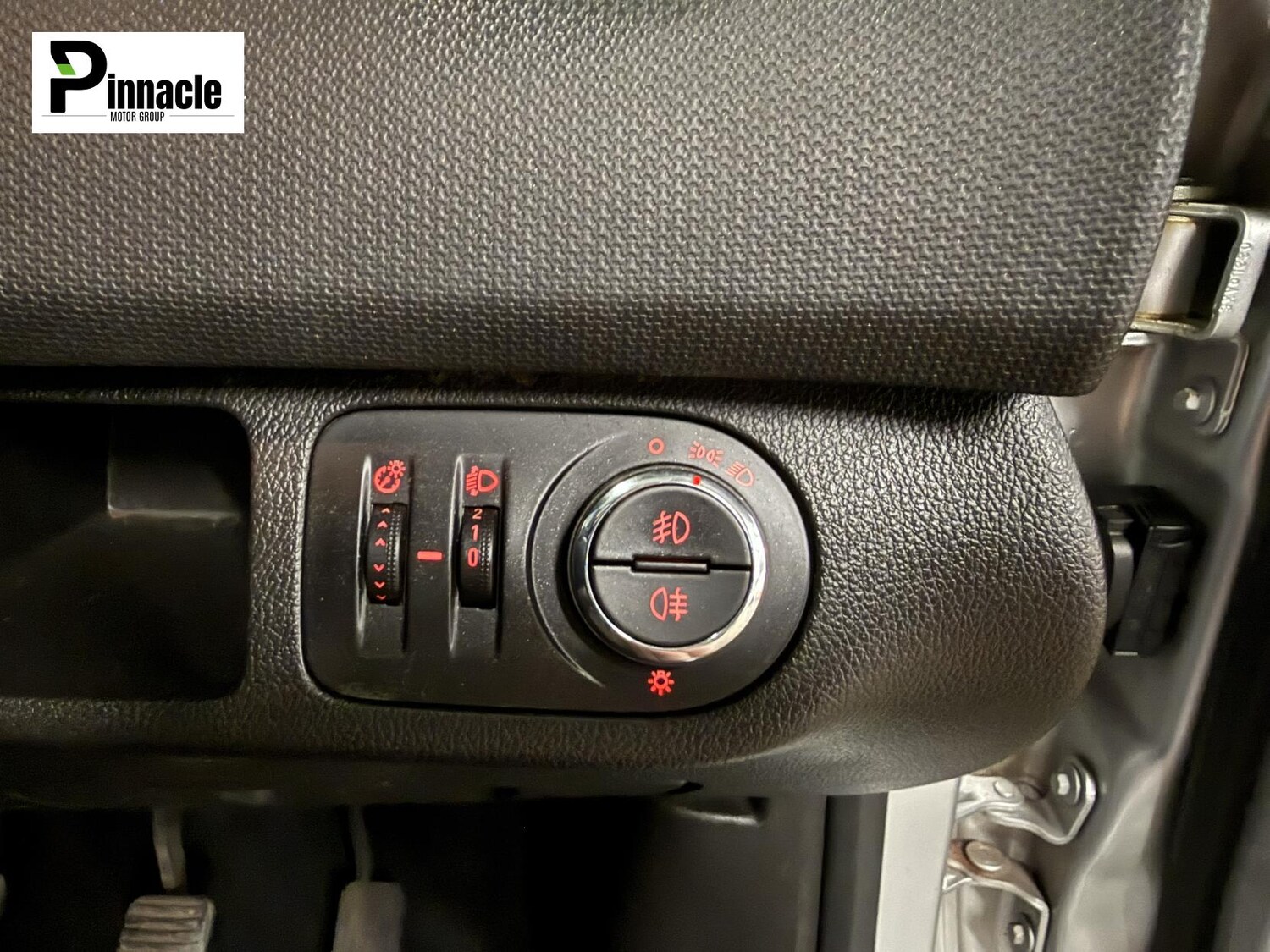 Used Vauxhall Meriva 2016 for sale - 77656695: Photo 23