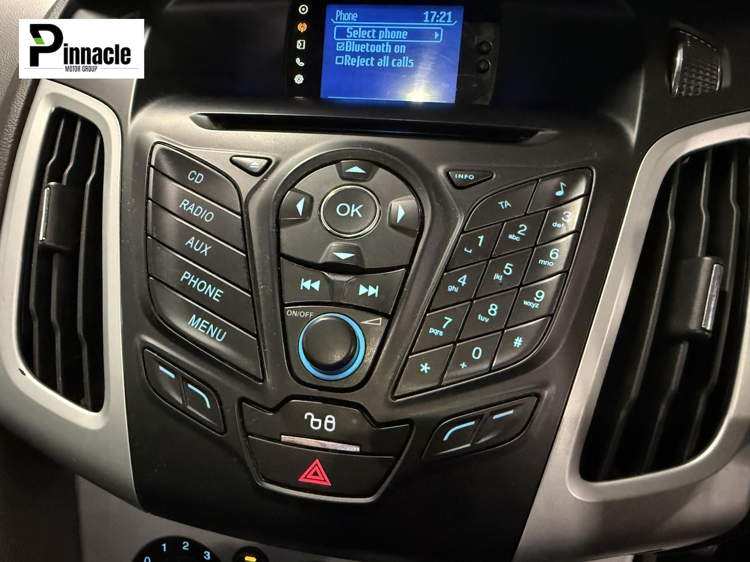 Used Ford Focus 2011 for sale - 77008882: Photo 18