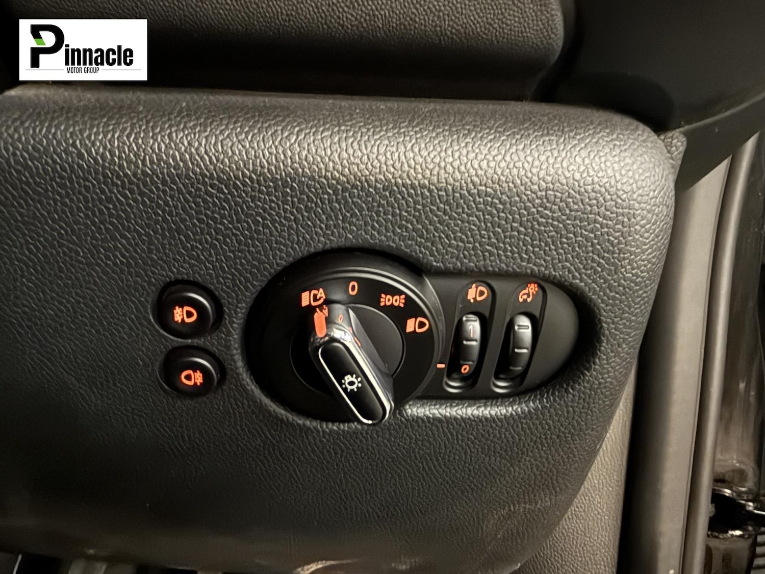 Used MINI Hatch 2016 for sale - 76722778: Photo 16