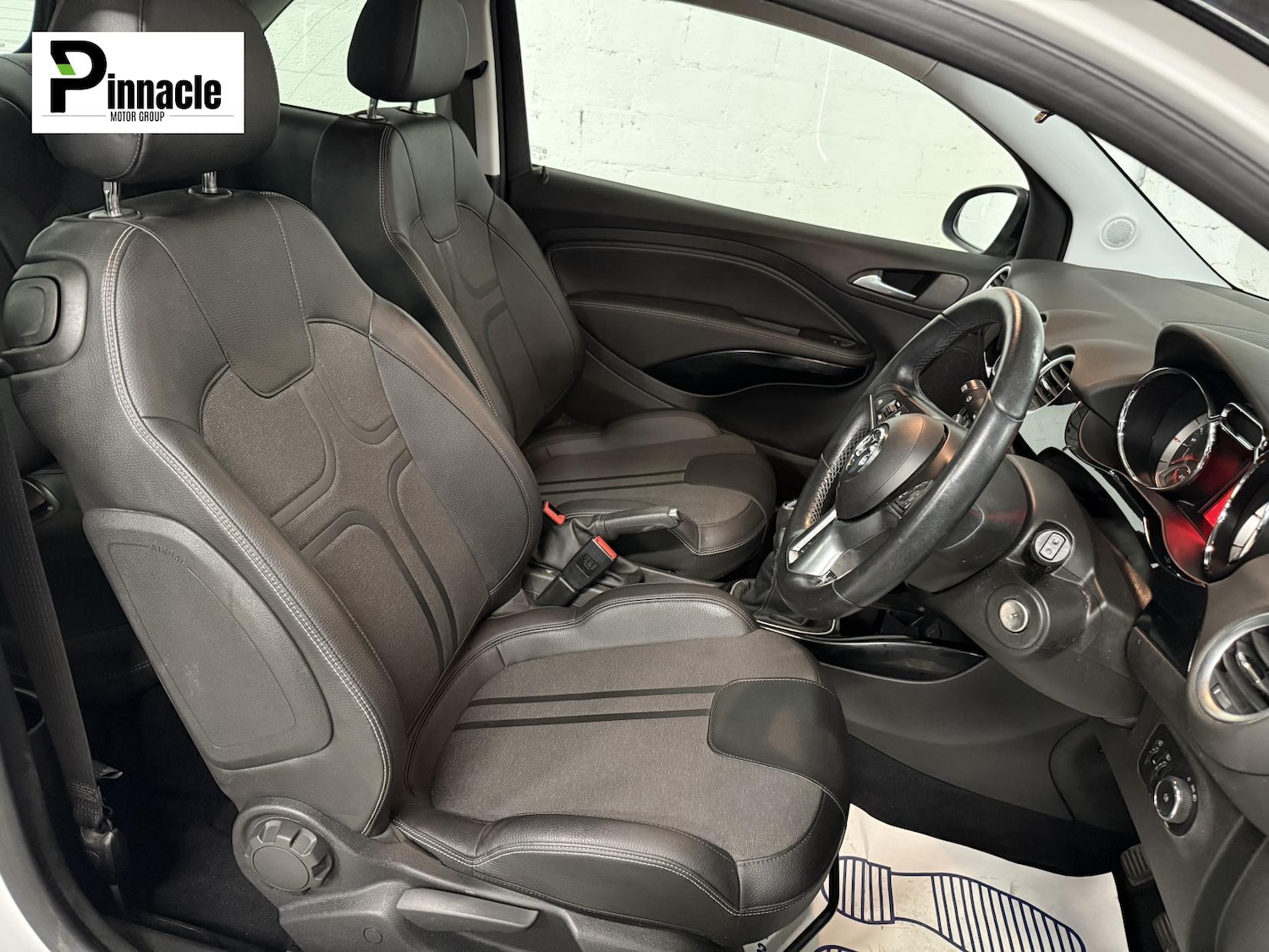 Used Vauxhall ADAM 2016 for sale - 76714088: Photo 13