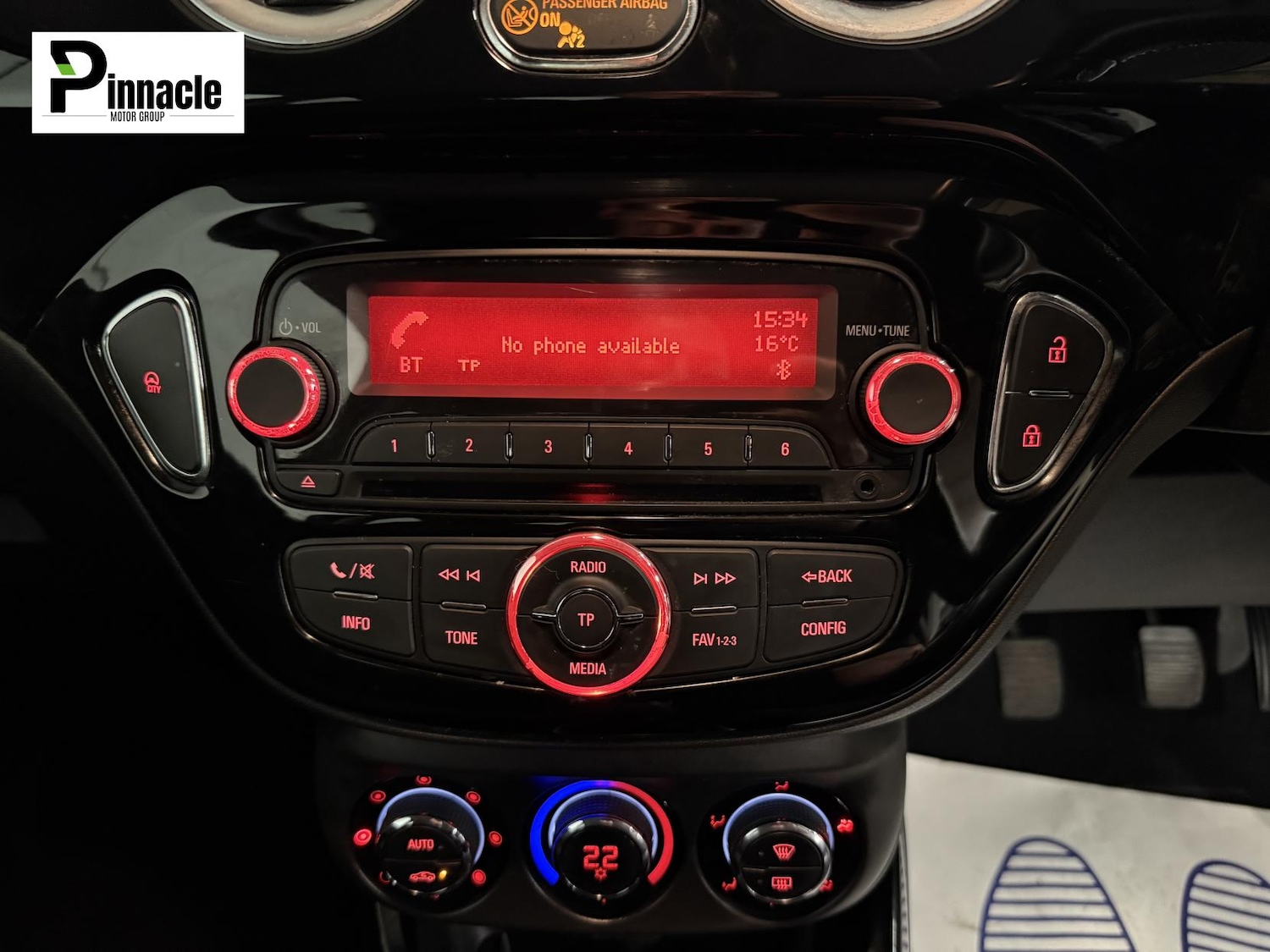 Used Vauxhall ADAM 2016 for sale - 76714088: Photo 17