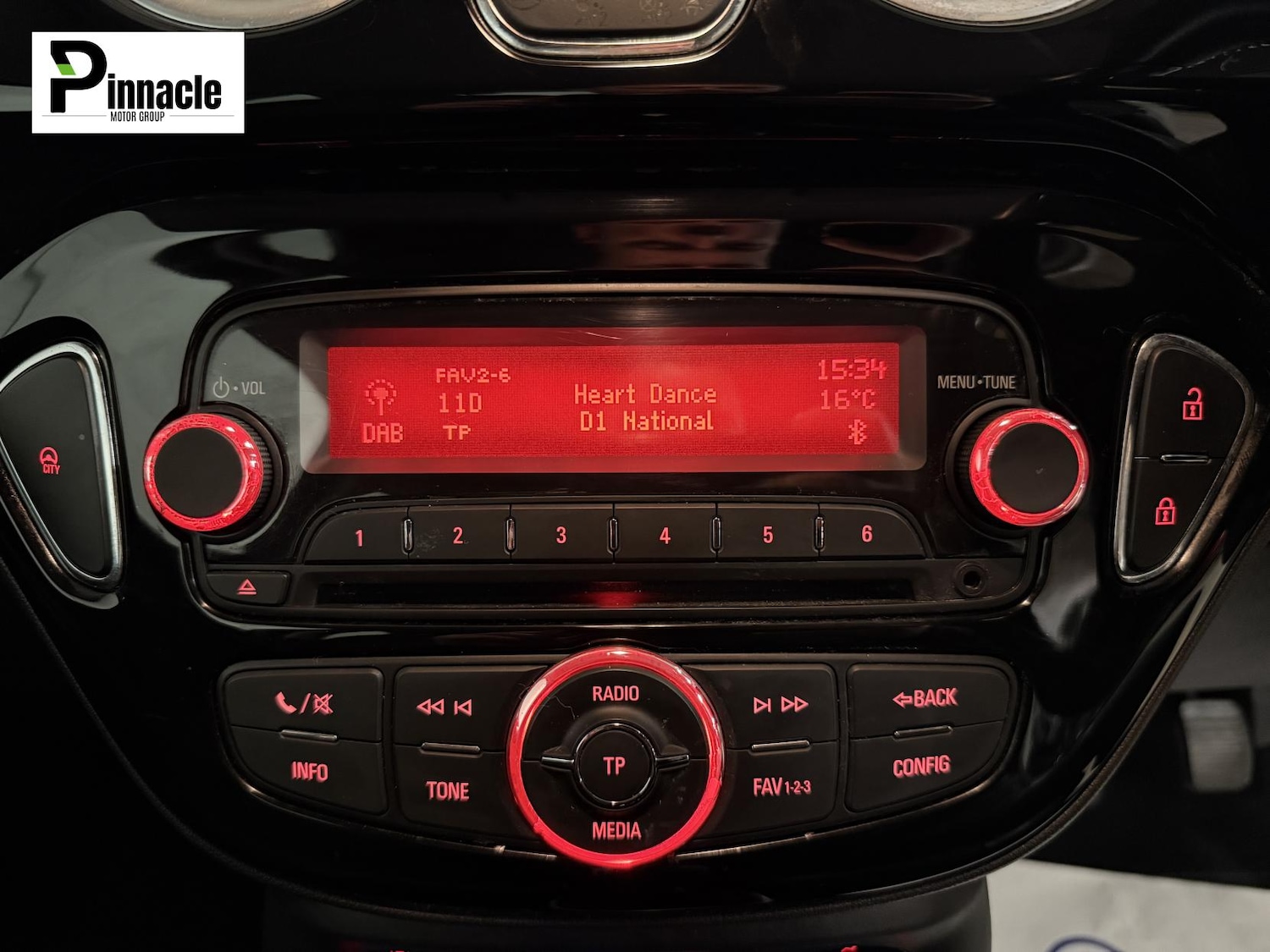 Used Vauxhall ADAM 2016 for sale - 76714088: Photo 26