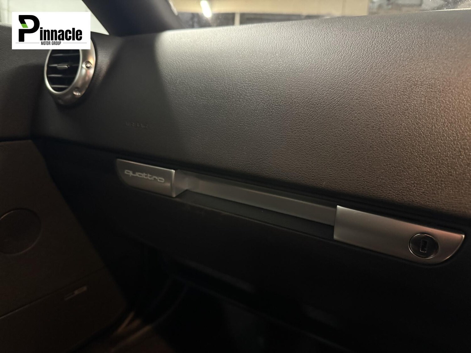 Used Audi TT 2001 for sale - 76467844: Photo 22