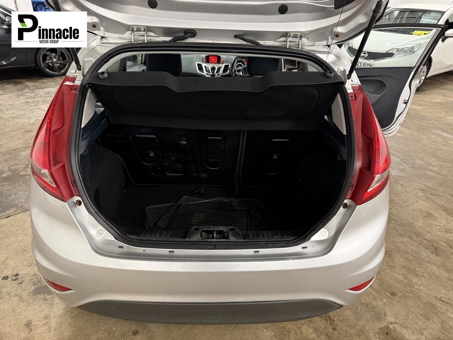 Used Ford Fiesta 2009 for sale - 75837889: Photo 14