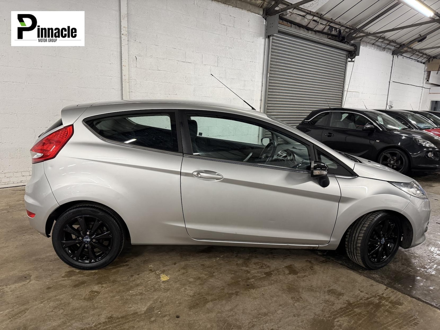 Used Ford Fiesta 2009 for sale - 75837889: Photo 9