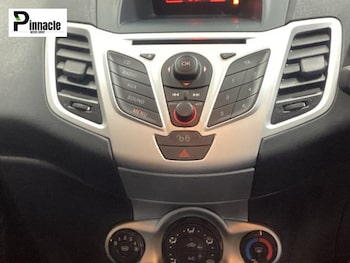 Used Ford Fiesta 2011 for sale - 78046037: Photo