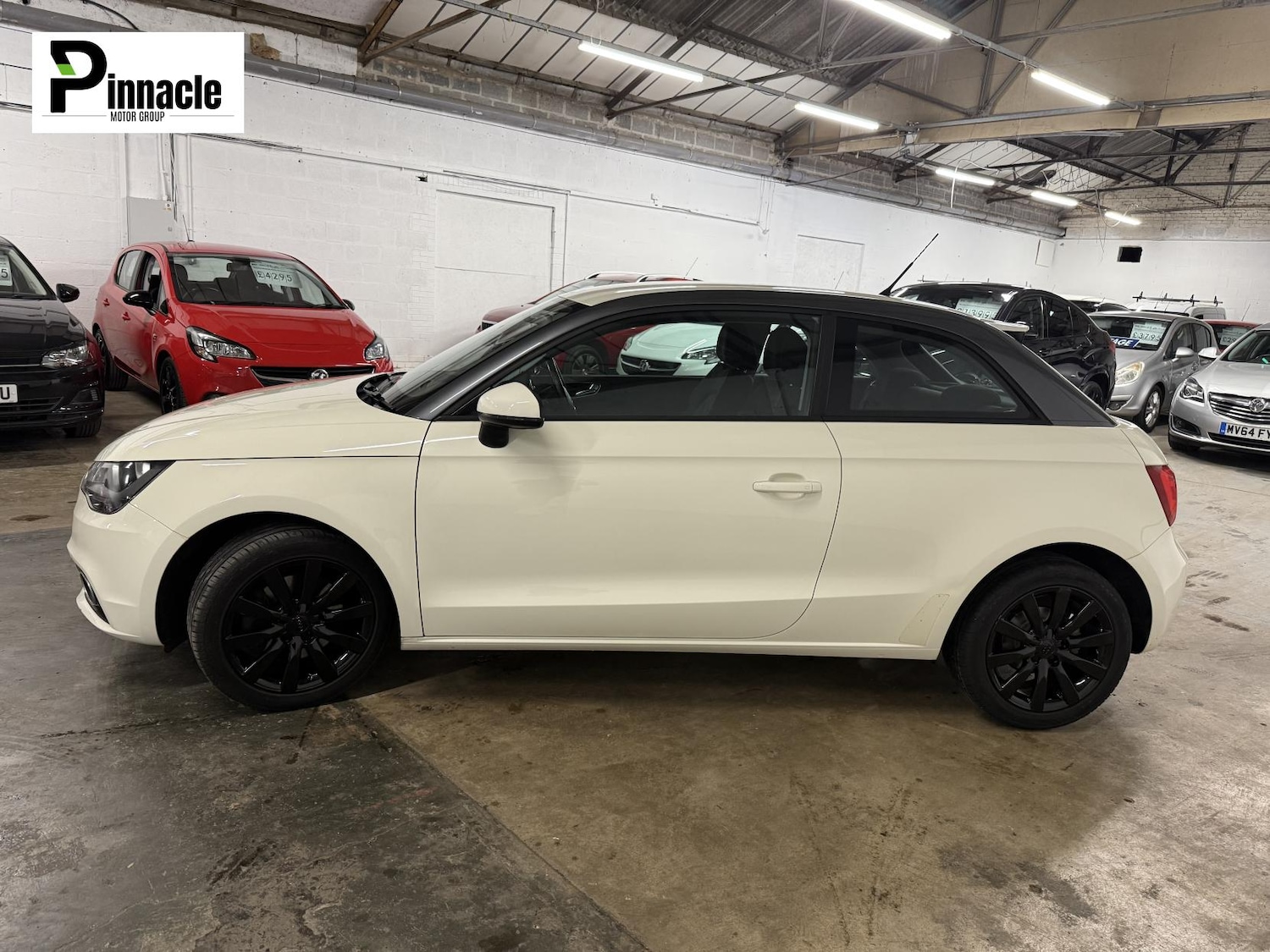 Used Audi A1 2011 for sale - 76213730: Photo 11